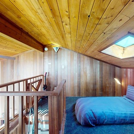 Friederichs' Beach House Manchester Bagian luar foto