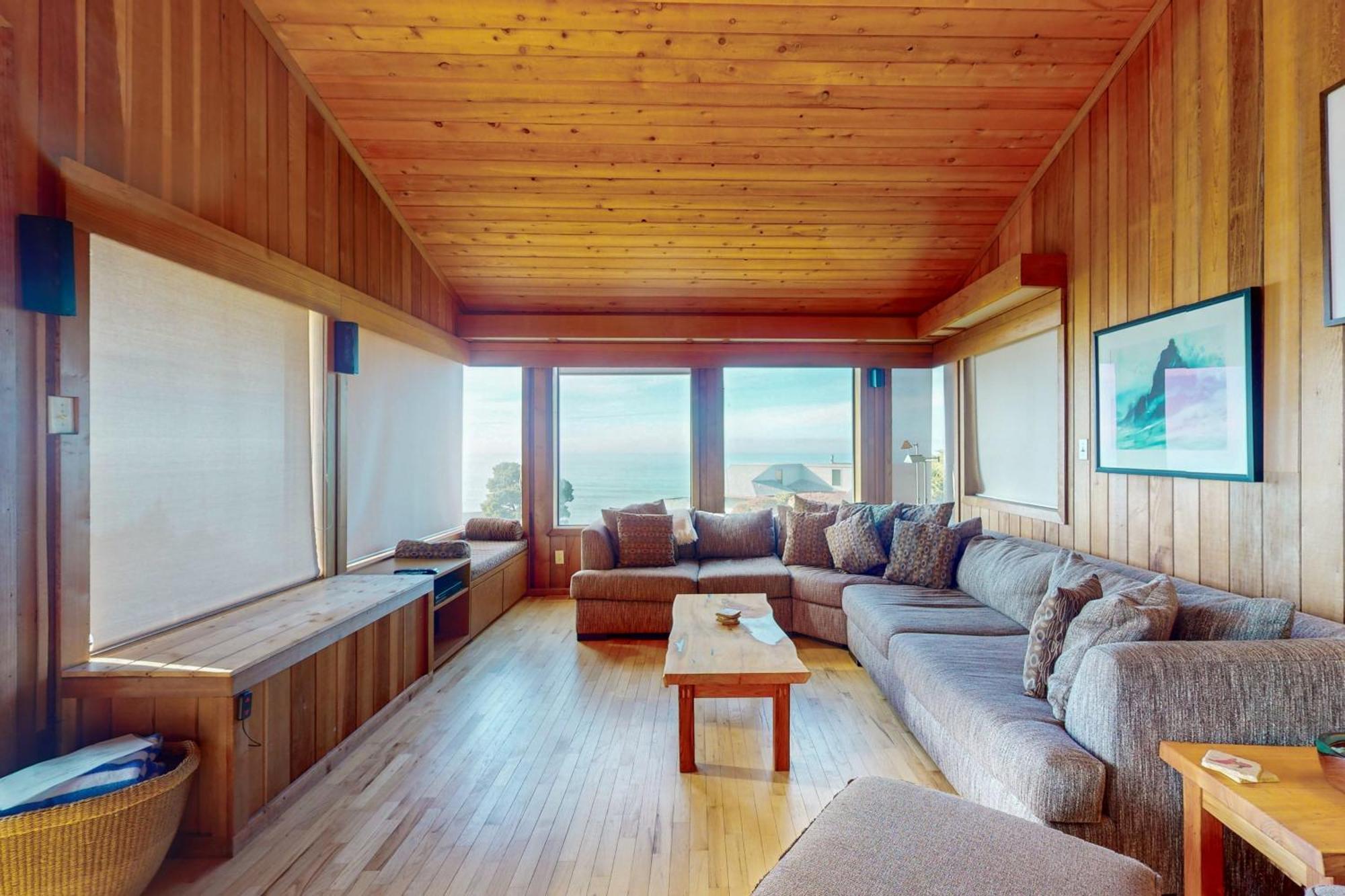 Friederichs' Beach House Manchester Bagian luar foto